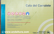 Cartel de la Cala o Playa del Corralete - Parque Natural Cabo de Gata - Níjar