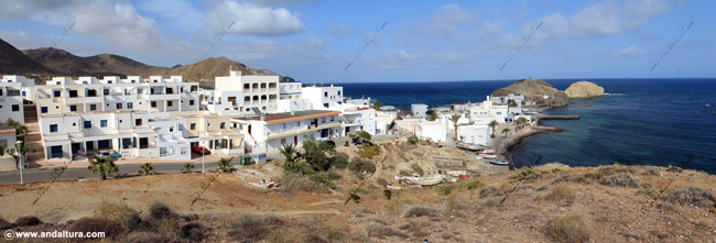 Isleta del Moro o La Isleta - Guía Litoral del Cabo de Gata