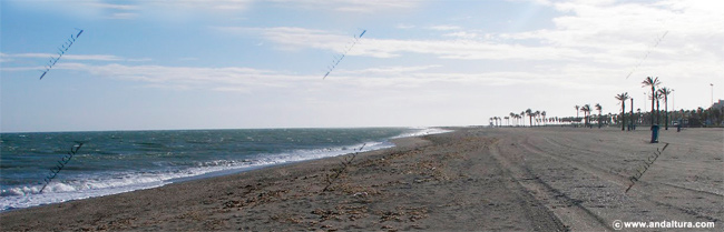 Playa de la Urbanización de Roquetas de Mar - Guía de playas de Roquetas de Mar