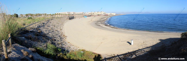 Playa El Toyo - Guía de Playas de la capital de Almería