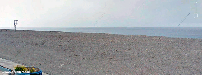 Torre de vigilancia en la Playa del Carboncillo - Guía de Playas de Adra