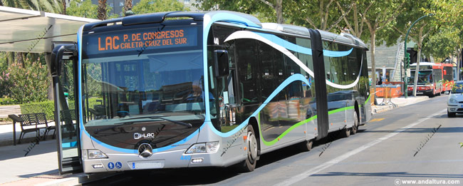 Antiguos Autobuses públicos de Granada -LAC- De las primeras modificaciones que se realizan al cambiar de gobierno en las ciudades