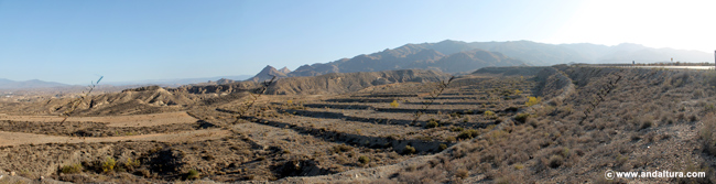 Vista de la Sierra Alhamilla desde el Desierto de Tabernas