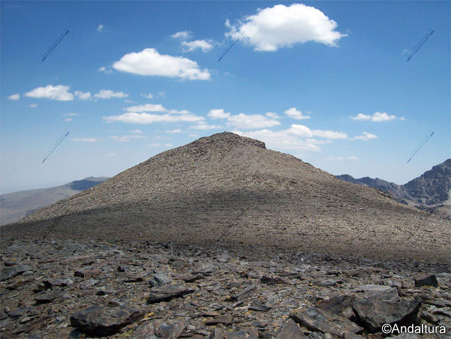 Cota superior del Cerro de los Machos
