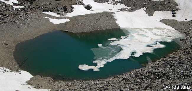 Deshielo en la Laguna de la Caldera