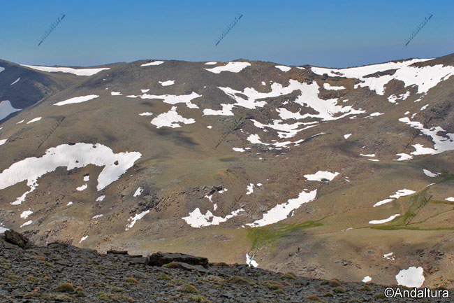 Pico de la Justicia y Valle de Juntillas desde Cerro Pelado