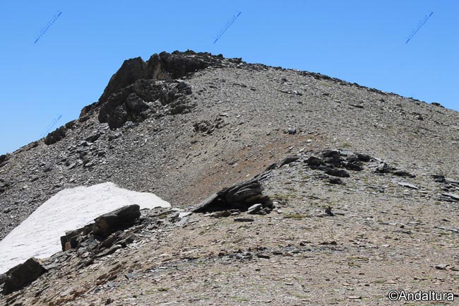 Tresmiles de Sierra Nevada: Puntal de Loma Pelá