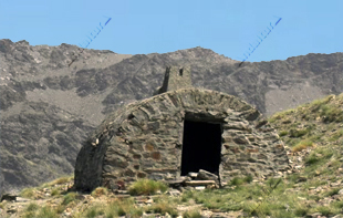 Refugio Loma de Cáñar - Refugios de la zona del Valle de Lanjarón