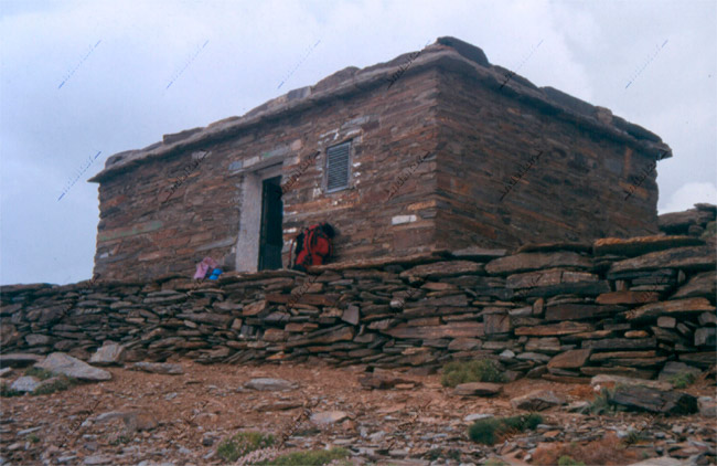 Refugio Villavientos - Refugios de Sierra Nevada - Refugios Integral de Sierra Nevada
