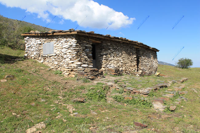 Refugio de Cabañas Viejas - Refugios de Sierra Nevada - Refugios del Valle del Genil