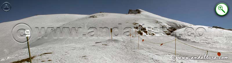Pista de esquí en el límite del Parque Nacional Sierra Nevada