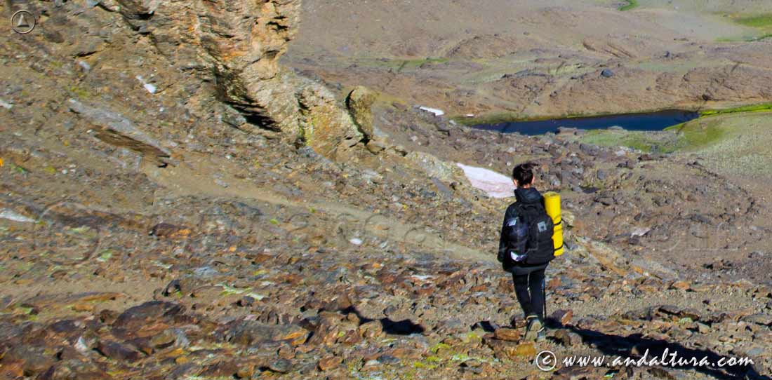 Rutas de Senderismo por Sierra Nevada - Descendiendo hacia los Lagunillos de la Virgen