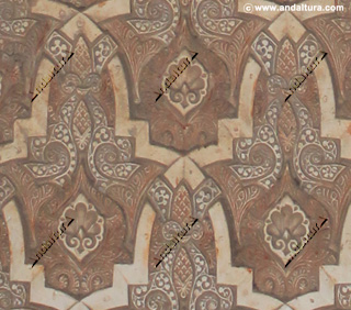 Detalle yeserías en el Salón del Trono - Palacios Nazaríes de la Alhambra