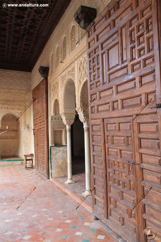 Portada exterior del Pabellón norte del Palacio del Generalife
