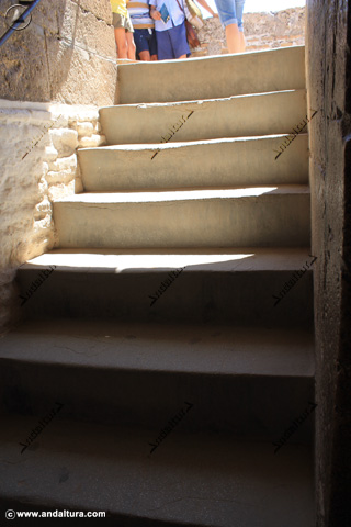Escaleras de acceso a la Torre de la Vela