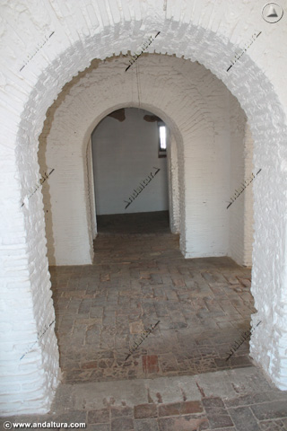 Arcos interiores en la Casa de la Velera de la Torre de la Vela