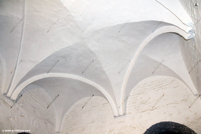 Bóveda interior de la Torre de la Vela