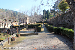 Jardines bajos del Partal y Paseo de las Torres de la Alhambra