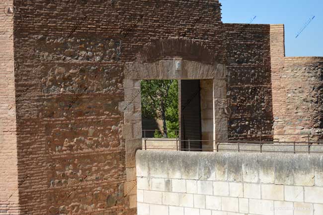 Puente y Puerta Nueva de la Alhambra