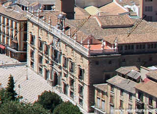 Real Chancillería, actual Tribunal Superior de Justicia de Andalucía, desde la Torre de la Vela de la Alhambra