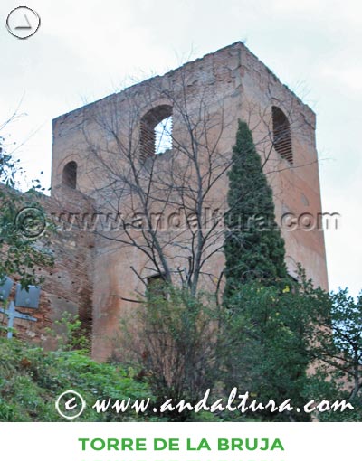 Torres de la Alhambra: Accesos a la Torre de la Bruja