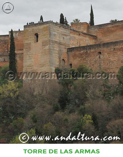 Torres de la Alhambra: Accesos a la Torre de las Armas