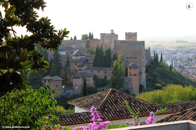 Torres de la Alhambra desde el Palacio del Generalife