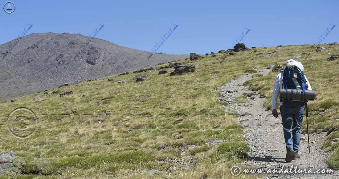 Comenzando la ruta desde el Alto del Chorrillo al Mulhacén