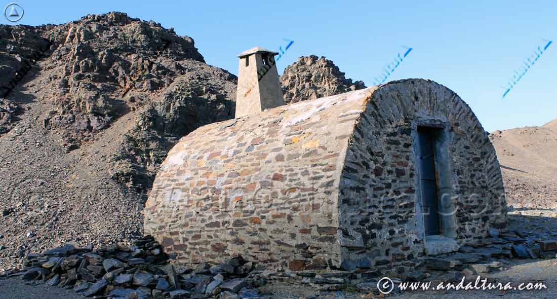 Refugios de Sierra Nevada: Refugio del Caballo