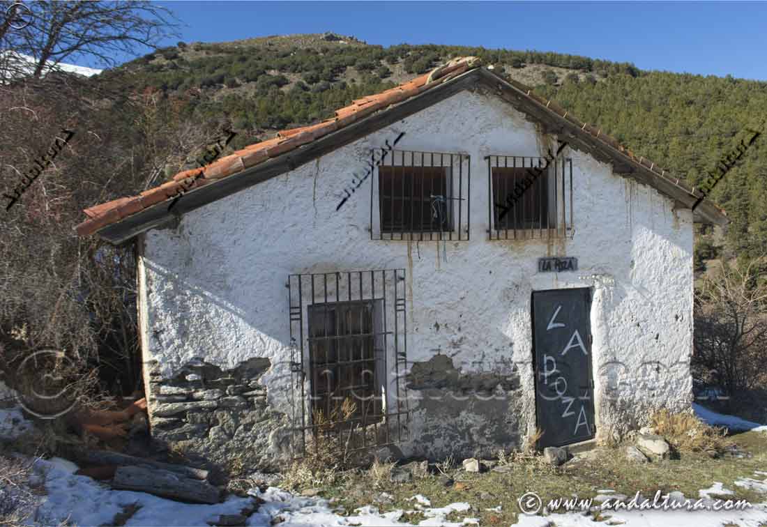 Refugios de Sierra Nevada: Refugio La Poza