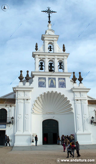 Santuario de la Virgen del Rocio en Ayamonte