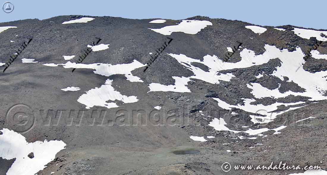 Laguna de la Mojonera y Tresmiles nororientales de Sierra Nevada - Lagunas de Sierra Nevada
