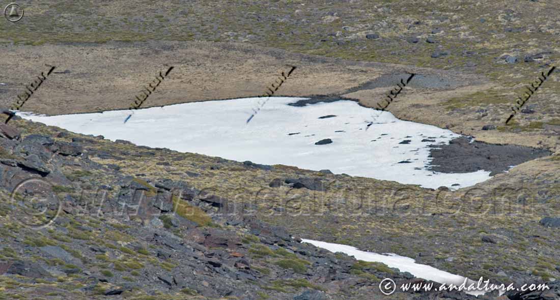 Deshielo en las Lagunas de Sierra Nevada: Laguna de Peñón Negro