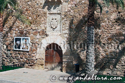 Accede a nuestros contenidos sobre el Castillo de San Andrés