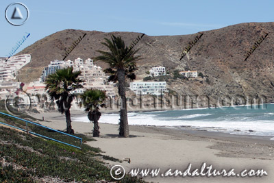 Accesos a nuestros contenidos sobre la Playa del Ancón en Carboneras