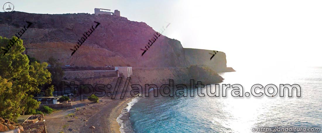 Playa y Torre de la Garrofa