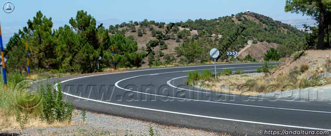 Carretera A-337 al Puerto de la Ragua - parte en mejor estado