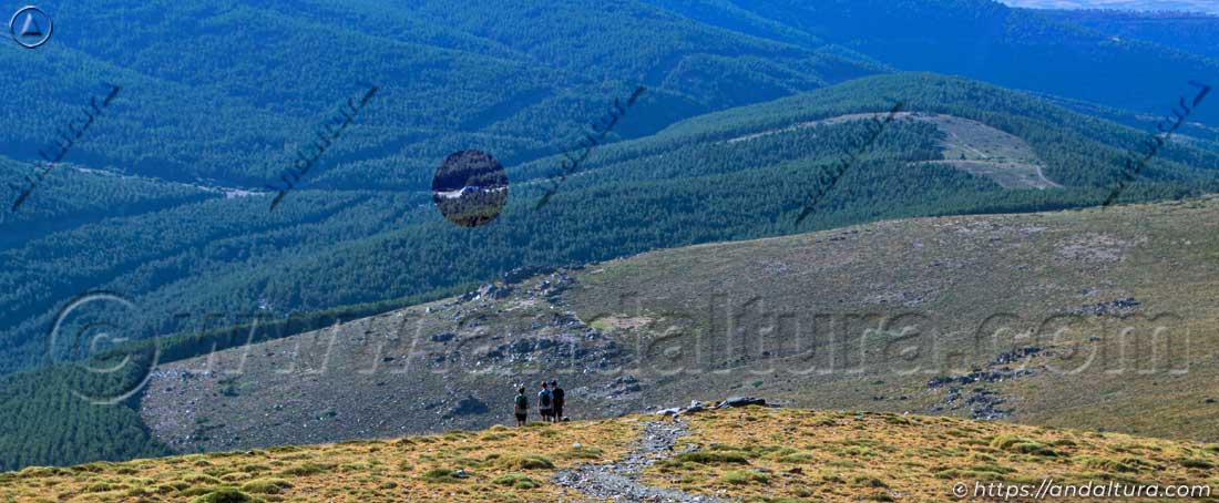 Comenzando el descenso desde el Chullo al Puerto de la Ragua