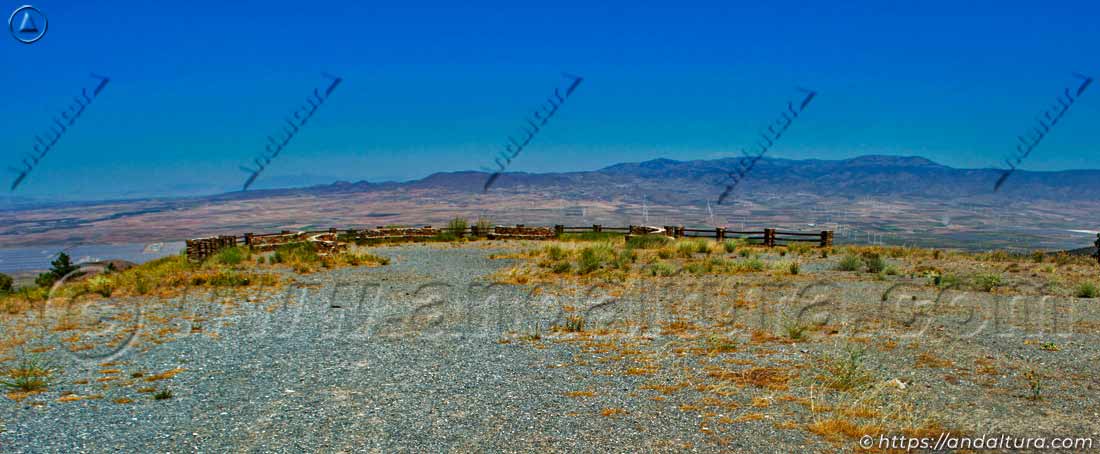 Mirador del Marquesado en la Carretera A-337 al Puerto de la Ragua
