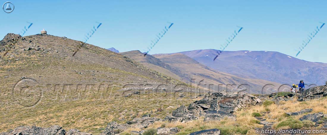 Ruta de Senderismo por Sierra Nevada en la Provincia de Almería desde el Puerto de la Ragua a la Polarda