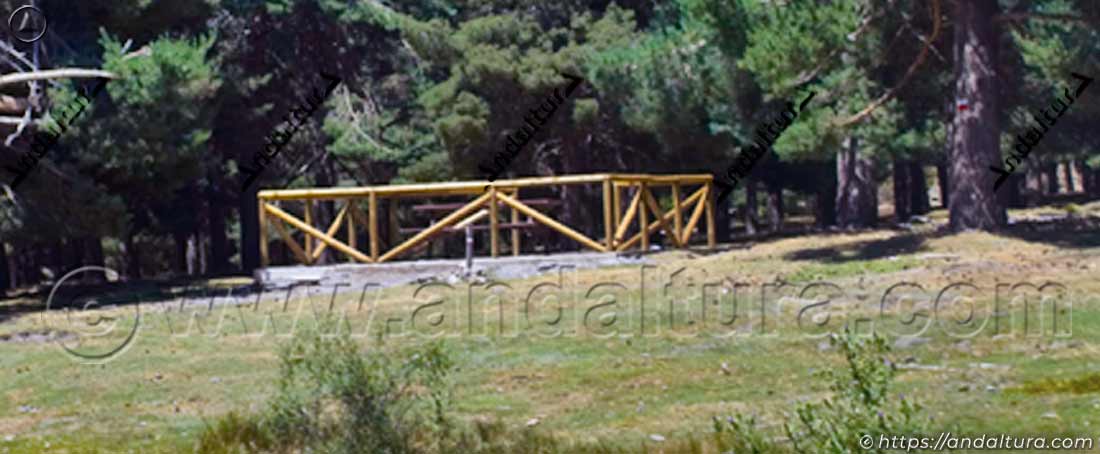 Mirador de los Prados de la Ragua desde los Grandes Recorridos al Puerto de la Ragua por la vertiente de la Alpujarra