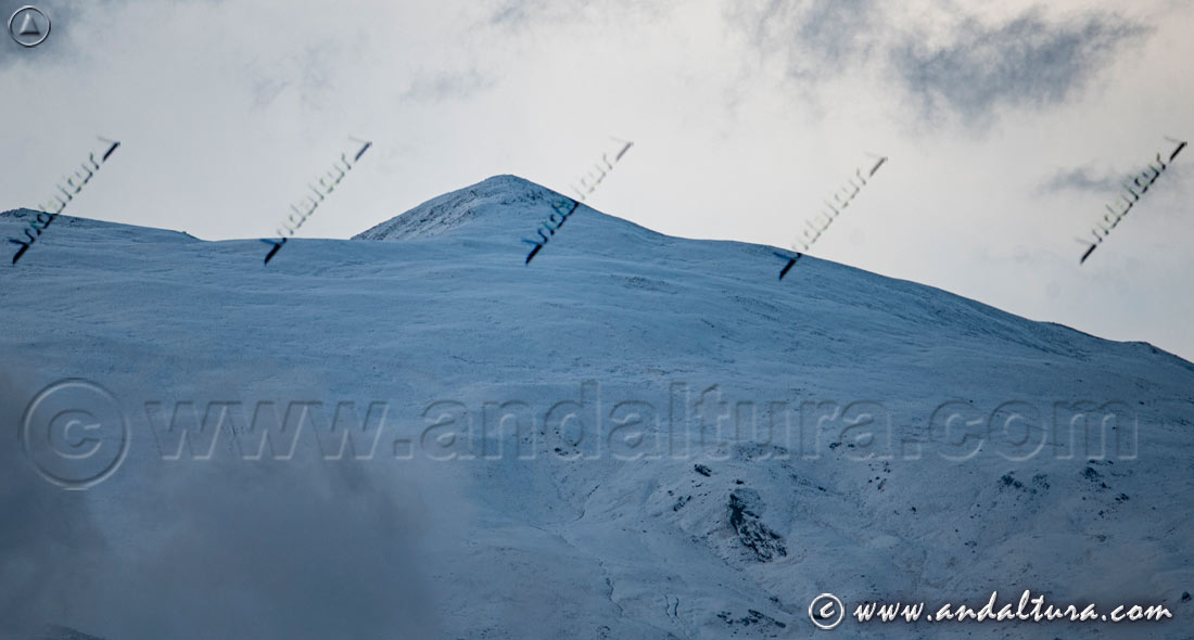 Cerro del Caballo - Apertura y Novedades de la Temporada de Esquí en Sierra Nevada 2024-2025 el 27 de octubre del 2024