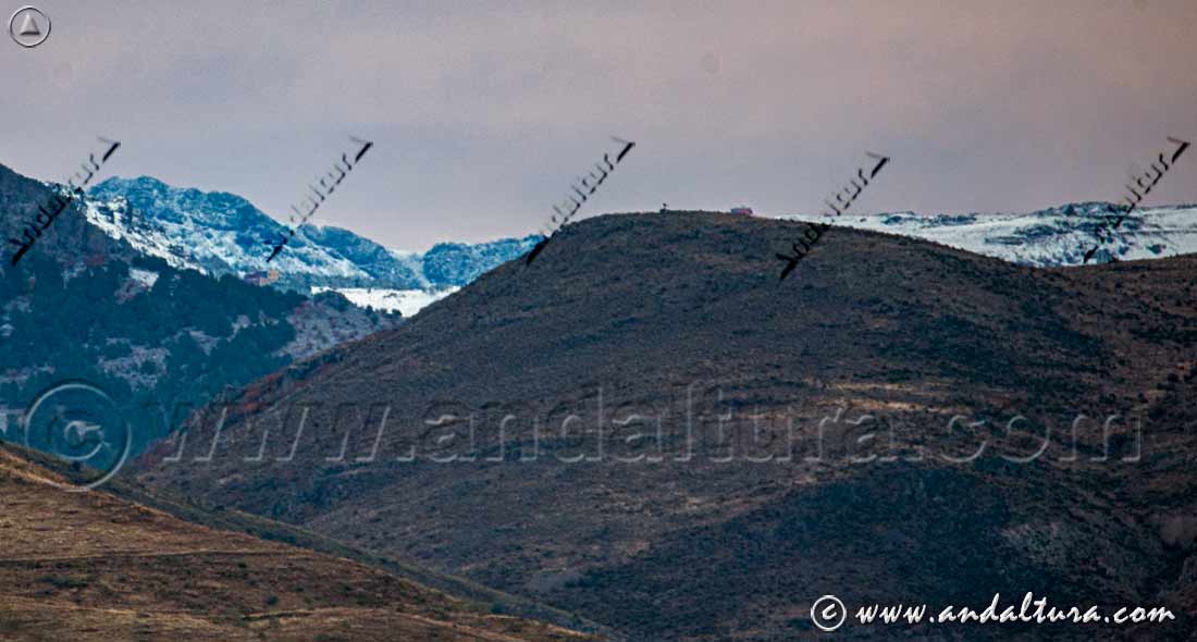 Peñones de San Francisco y Hoya de la Mora - Apertura y Novedades de la Temporada de Esquí en Sierra Nevada 2024-2025 el 12 de diciembre del 2024