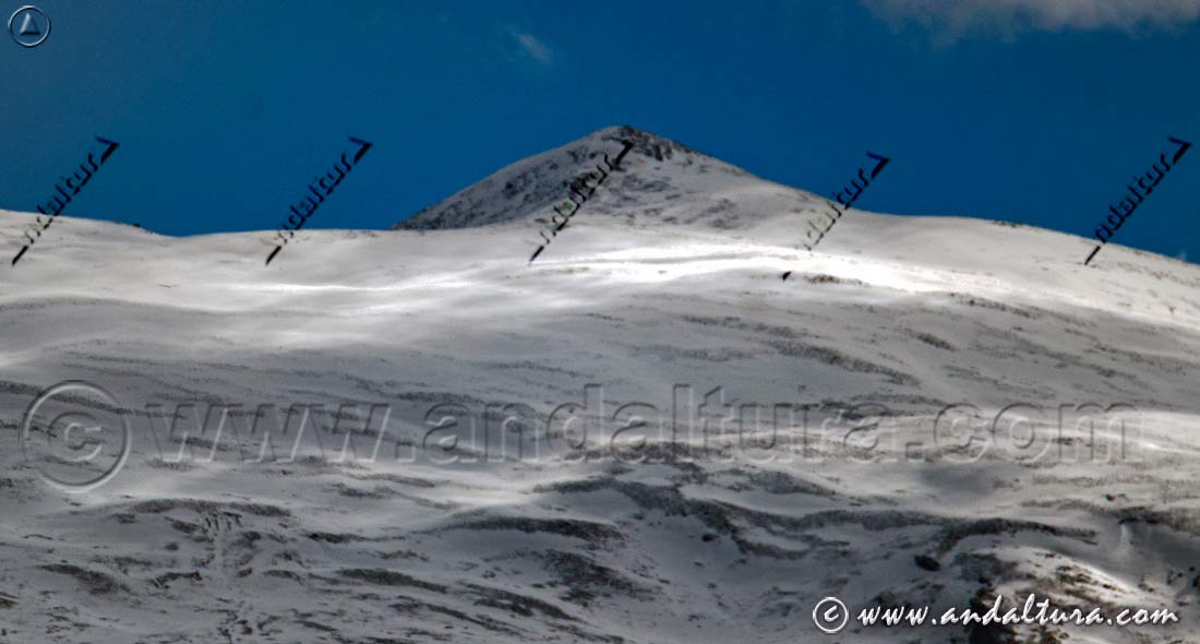 Cerro del Caballo, 3.011 metros, el 23 de enero de 2025 tras las nevadas más importantes de la Temporada 2024 - 2025