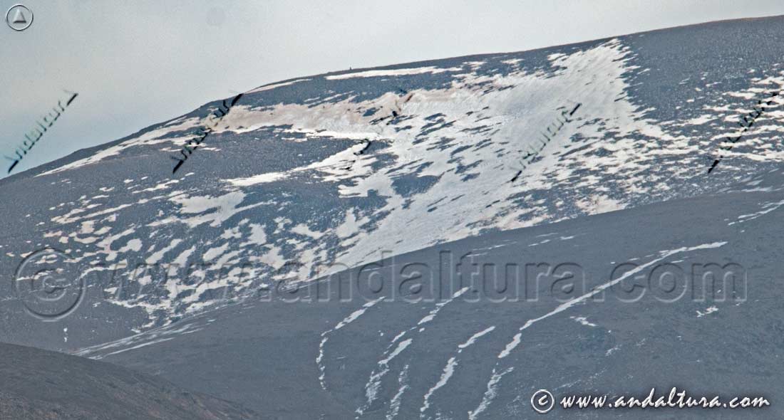 Picón de Jérez, 3.088 metros, el 23 de enero de 2025 tras las nevadas más importantes de la Temporada 2024 - 2025