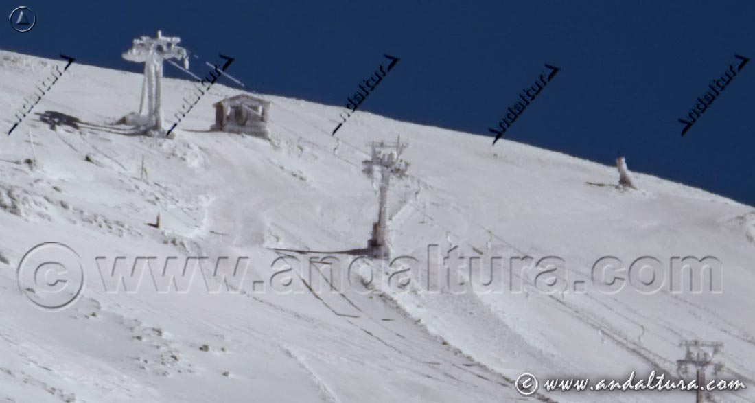 Telesquí Antonio Zayas cerrado por el Temporal en la Estación de Esquí Sierra Nevada