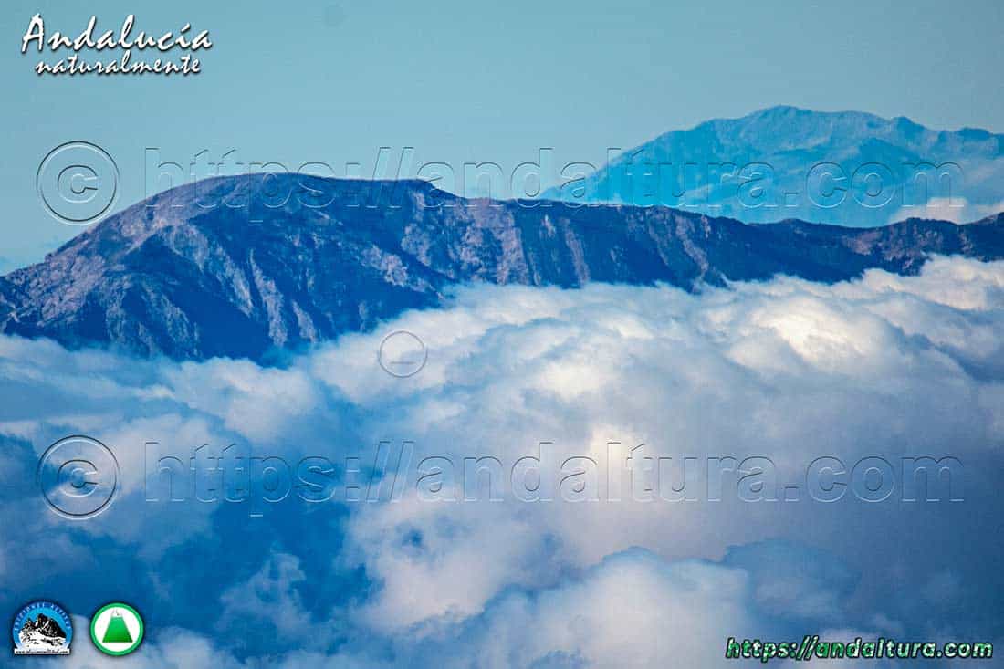 Cotas más altas de la Provincia de Málaga desde Sierra Nevada