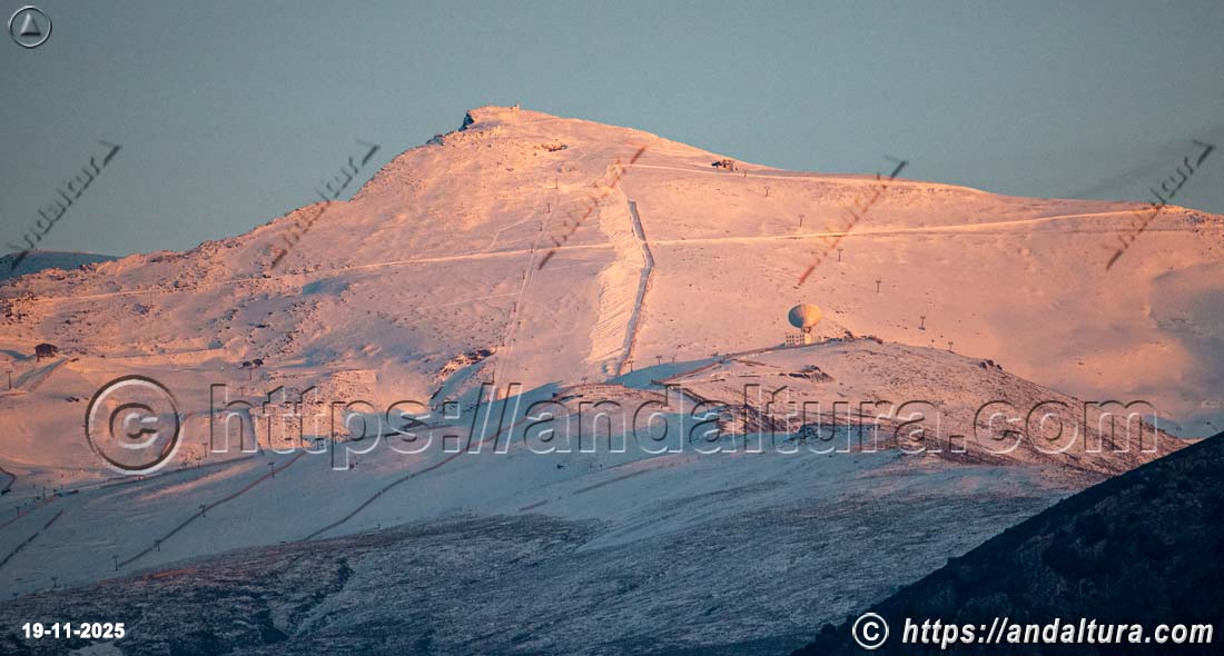 Apertura temporada de esquí en Sierra Nevada el día 19 de noviembre de 2025