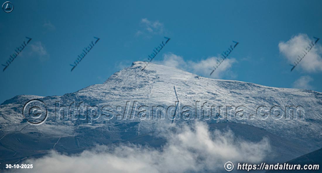 Apertura temporada de esquí en Sierra Nevada el día 30 de octubre de 2025