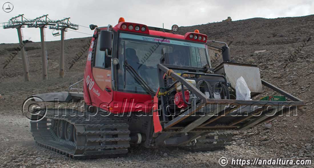 Pisanieves en verano del 2025 trabajando en las novedades para la temporada de Esquí